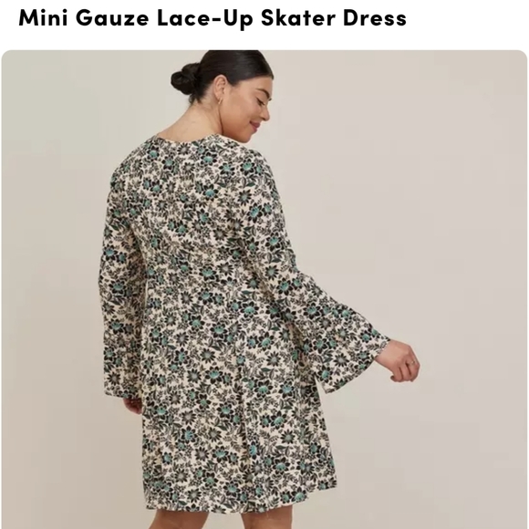 Torrid Mini Gauze Lace-up Skater Dress - Size 2 NWT - Picture 3 of 7